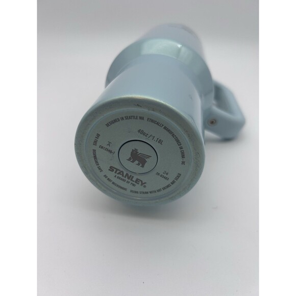 Stanley 40 oz Stainless Steel H2.0 Flowstate Quencher Blueberry Milk Shimmer - Picture 5 of 6